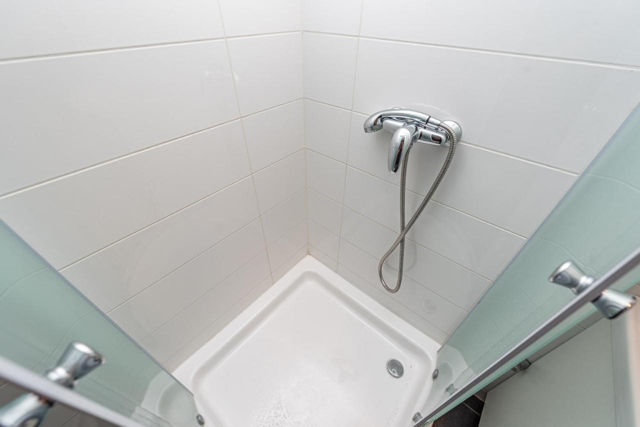 Star 3 Modern & Centrally Ap Fo 4 Novalja Ngoại thất bức ảnh